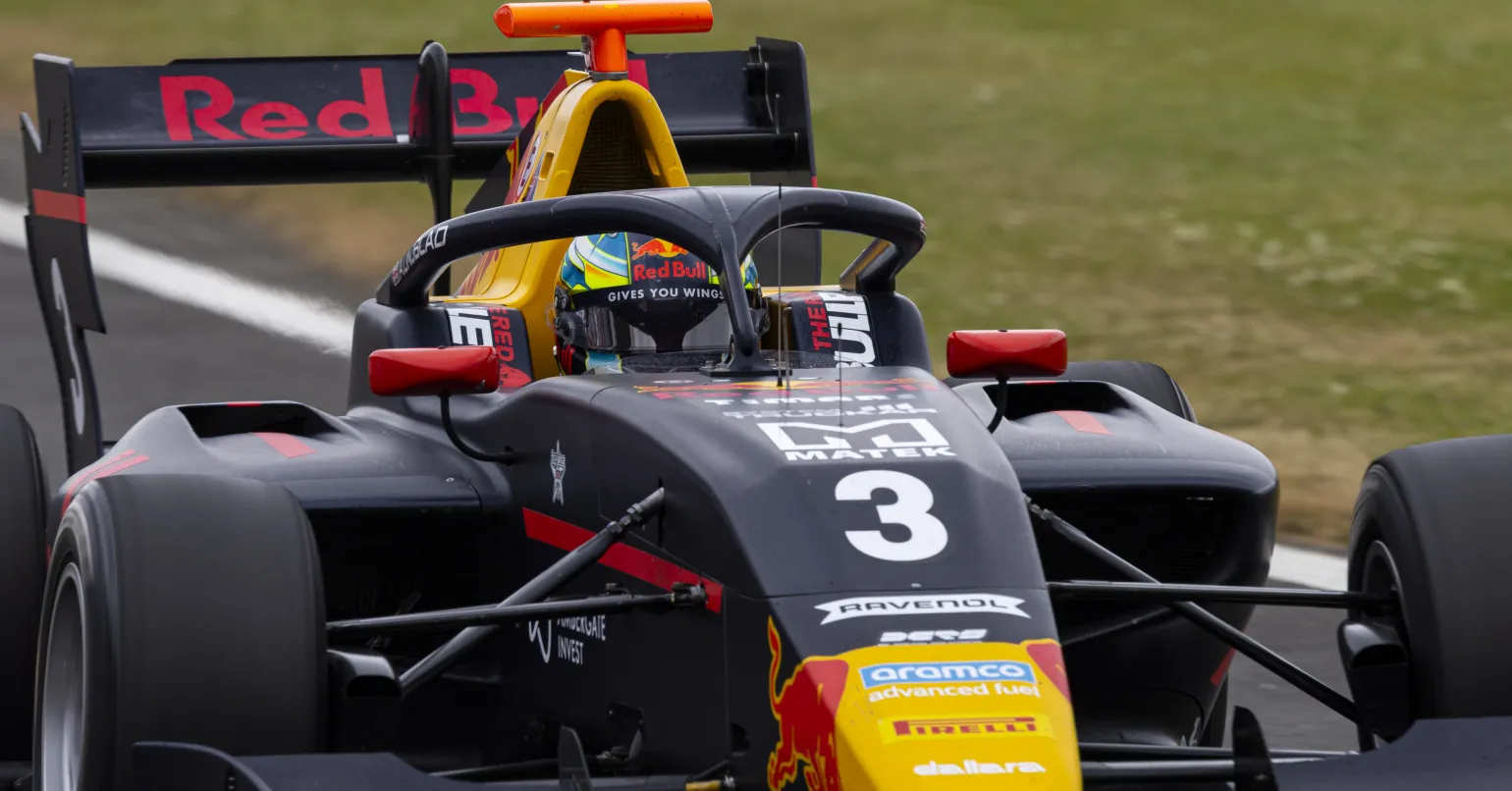 R07 Silverstone - FIA Formula 3 Qualifying Report