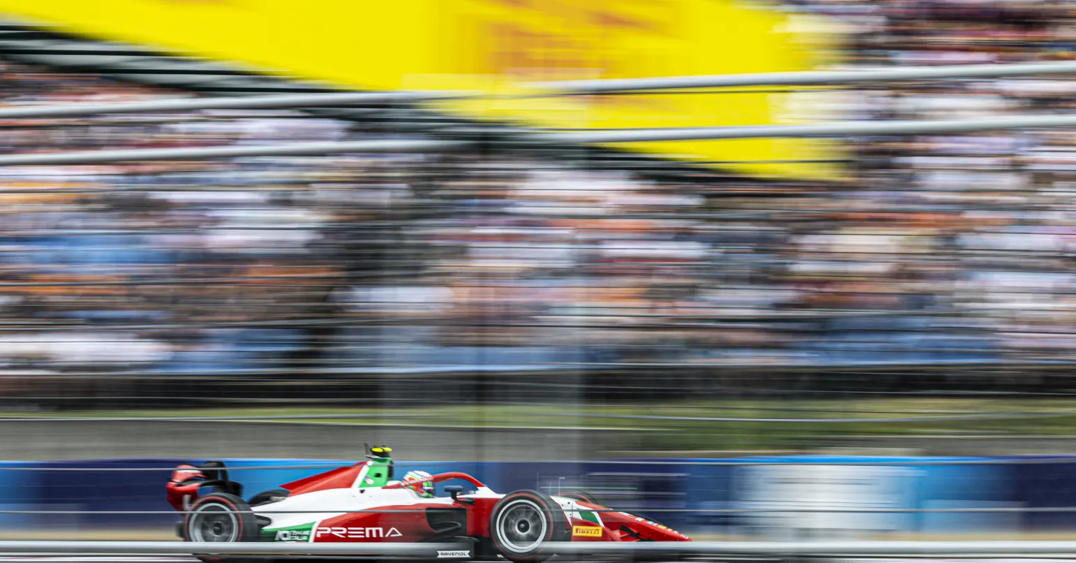R09 Hungaroring - FIA Formula 2 Race 1 Report