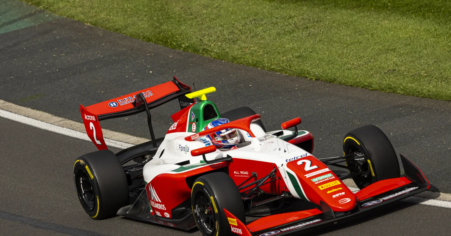 R01 Melbourne - FIA Formula 3 Race 1 Report
