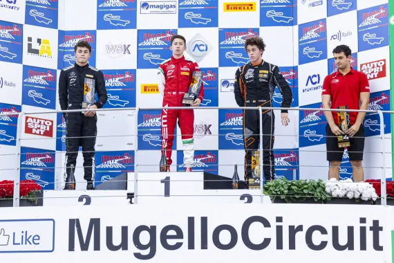 Nakamura-Berta storms to series lead, Wheldon returns to victory